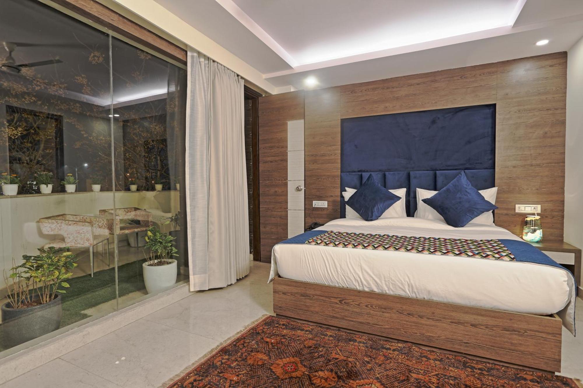 Hotel Oxmo Delhi Airport With Free Airport Transsfer New Delhi Exterior photo