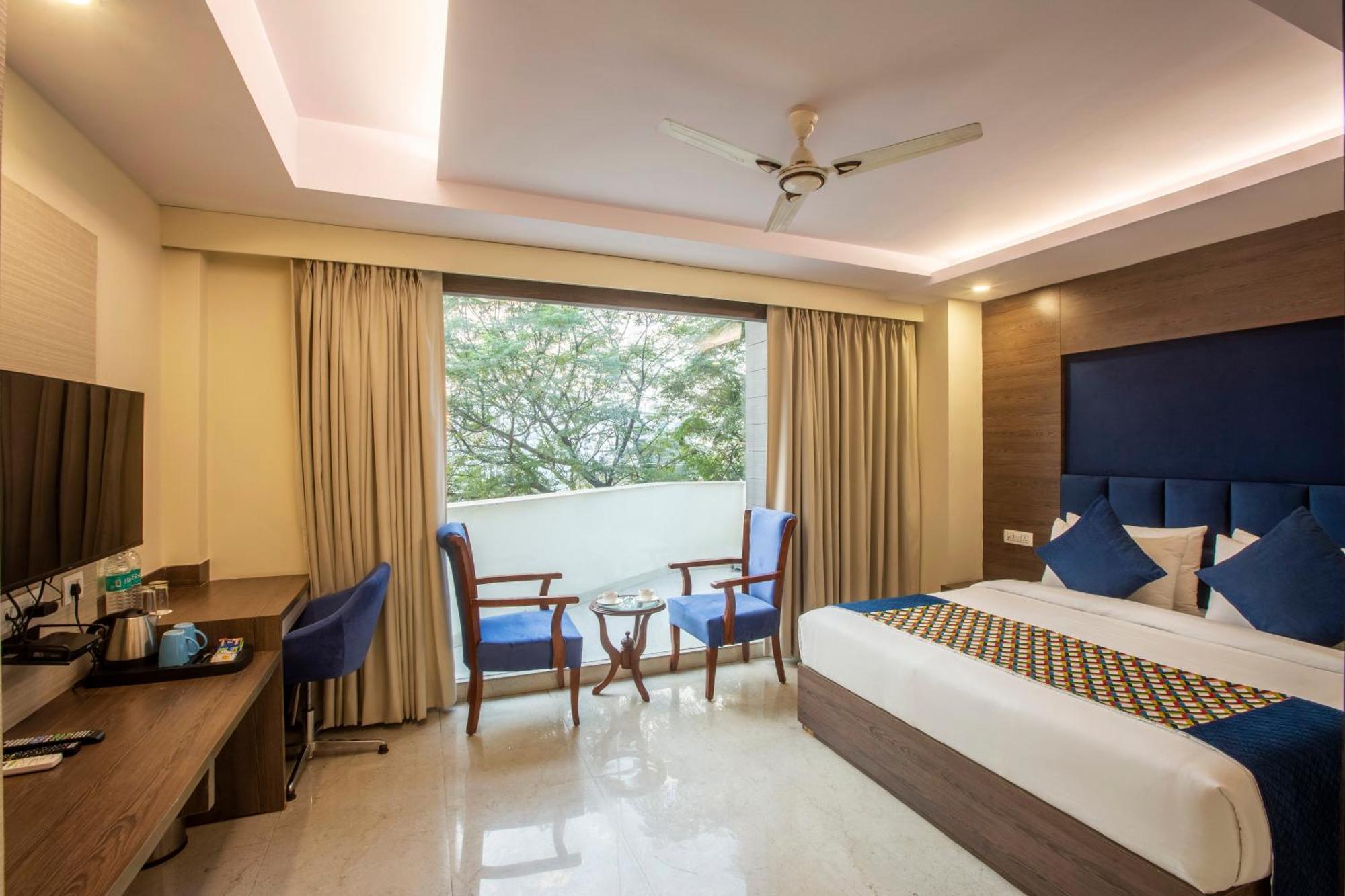 Hotel Oxmo Delhi Airport With Free Airport Transsfer New Delhi Exterior photo